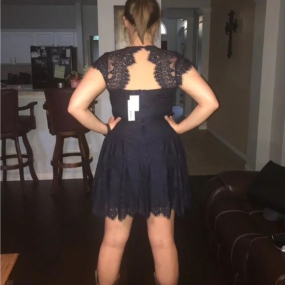 BB Dakota Navy Lace Cocktail Dress - Picture 5 of 5